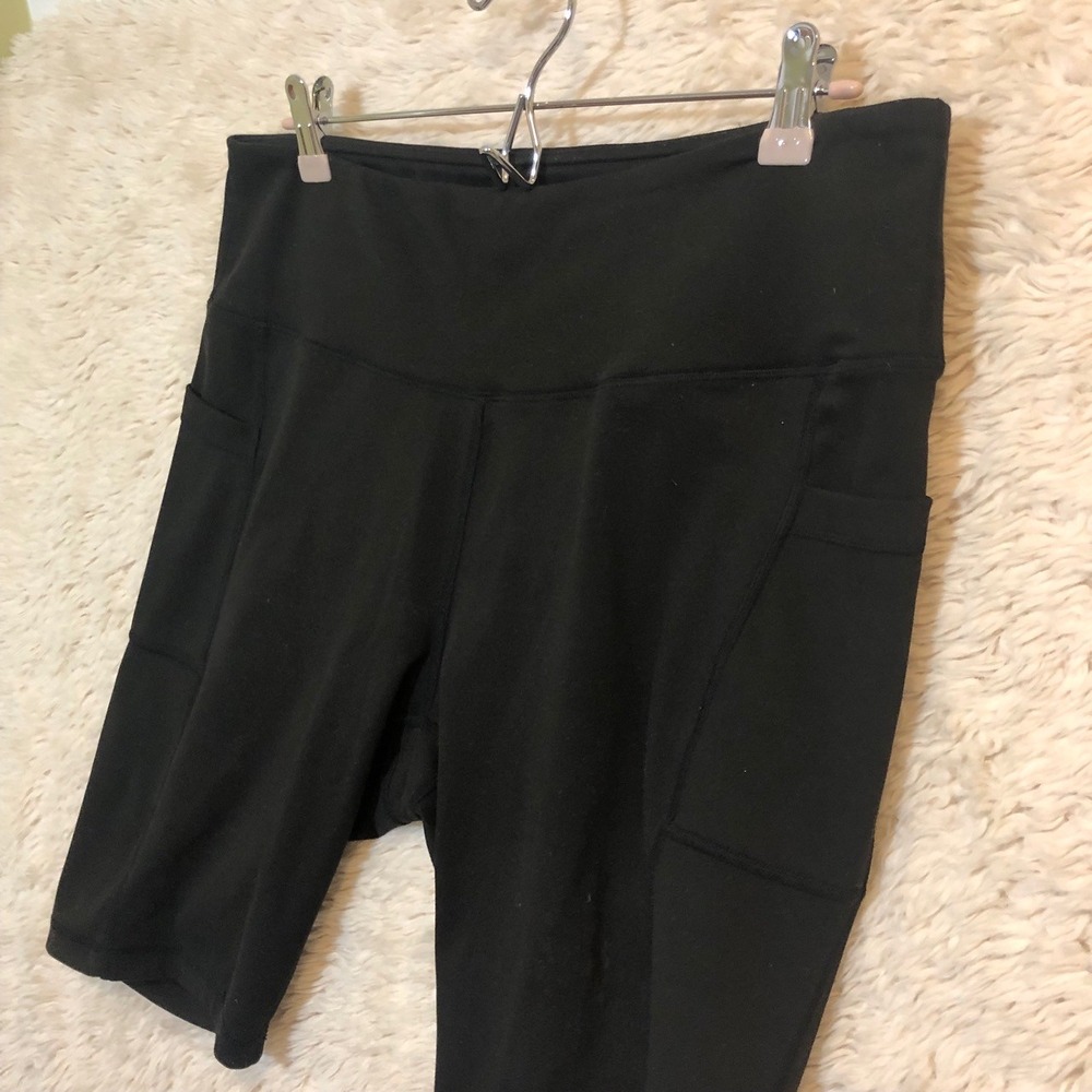 Black High Waisted Biker Shorts with Pockets Plus Size 2XL Athletic Yoga - Picture 2 of 6